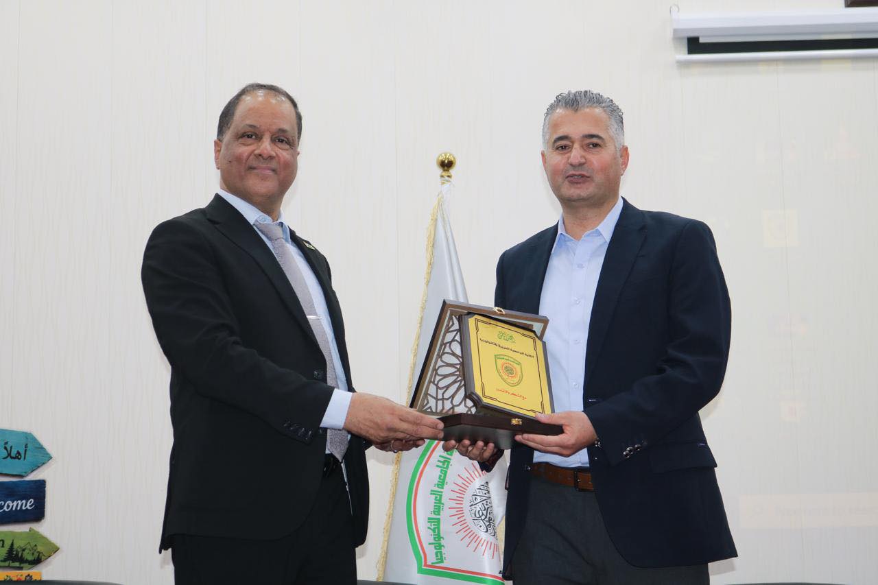 Dr. Mohammad Abuhjeeleh Participates as a Keynote Speaker in the Scientific Day of the Arab University College of Technology