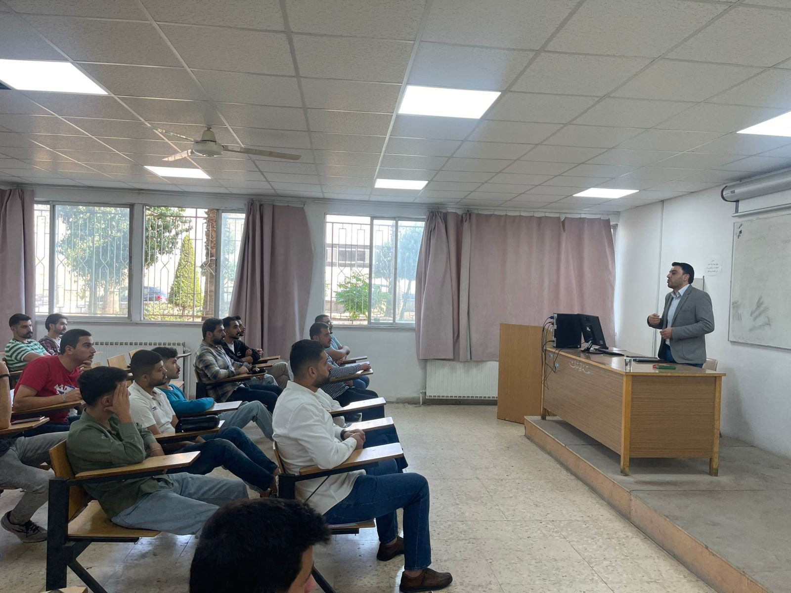 Faculty of Tourism and Hotels Holds an Orientation Lecture on the University Proficiency Exam for Prospective Students