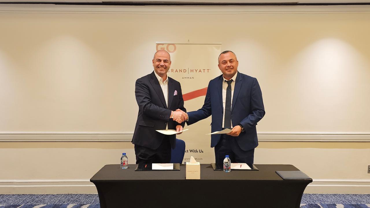 Yarmouk University Signs Memorandum of Understanding with Grand Hyatt Amman for Training and Employment of the Tourism and Hotel Management Students